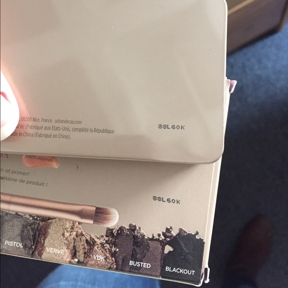 BEWARE OF UD PALETTE FAKES - Picture 8 of 8