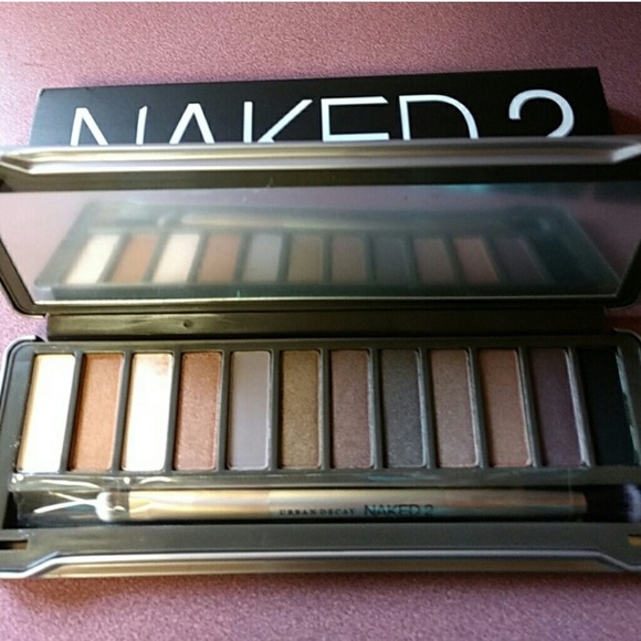 BEWARE OF UD PALETTE FAKES - Picture 7 of 8