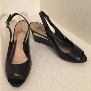 Alfani Black Peep-toe Wedges