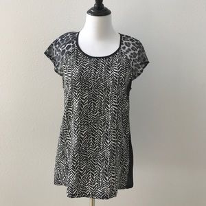 Express black & white patterned top