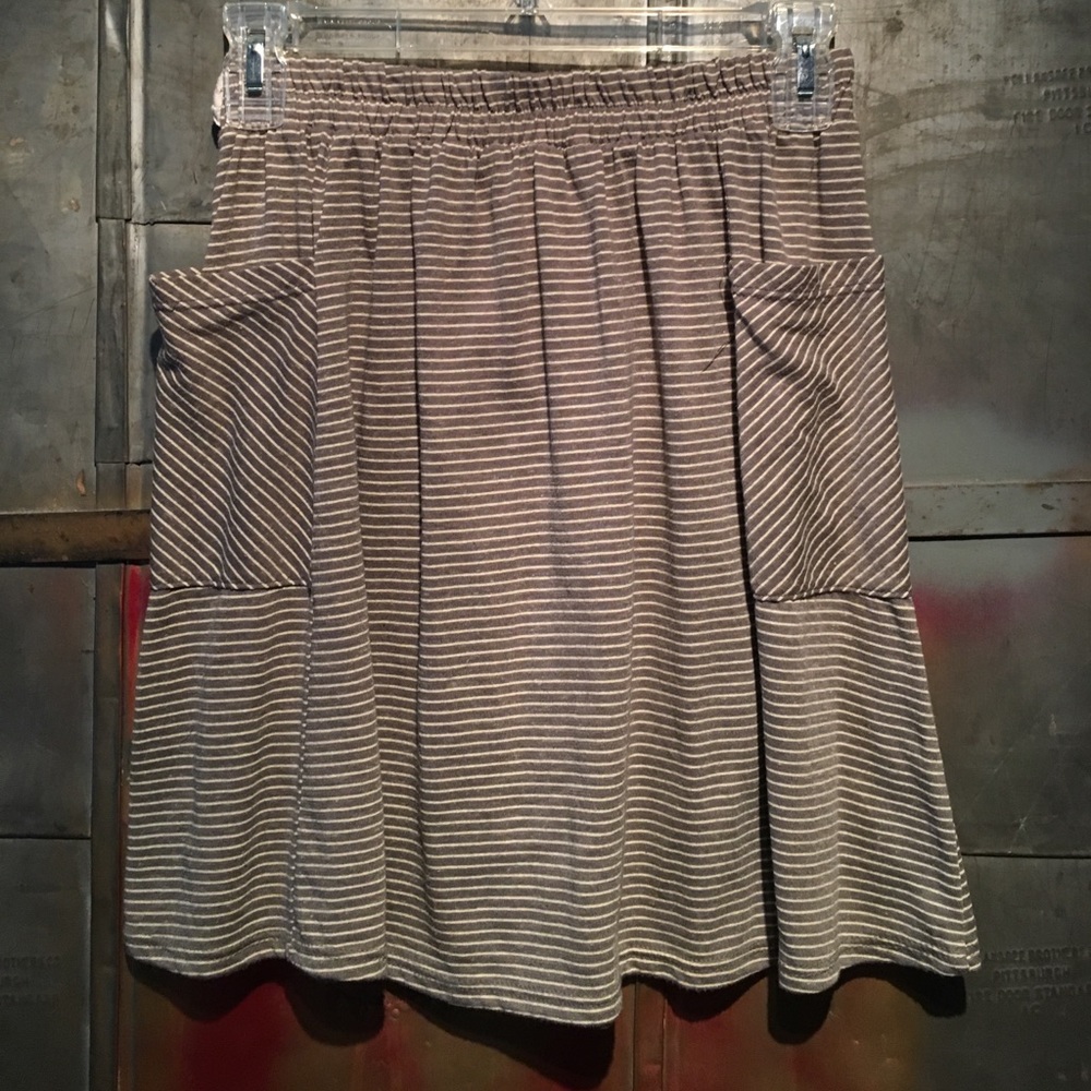 Flowy Mini Skirt with Pocket and Ribbon Detail!