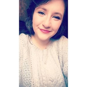 Meet your Posher, Isabella