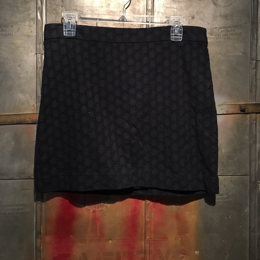 Gap mini skirt