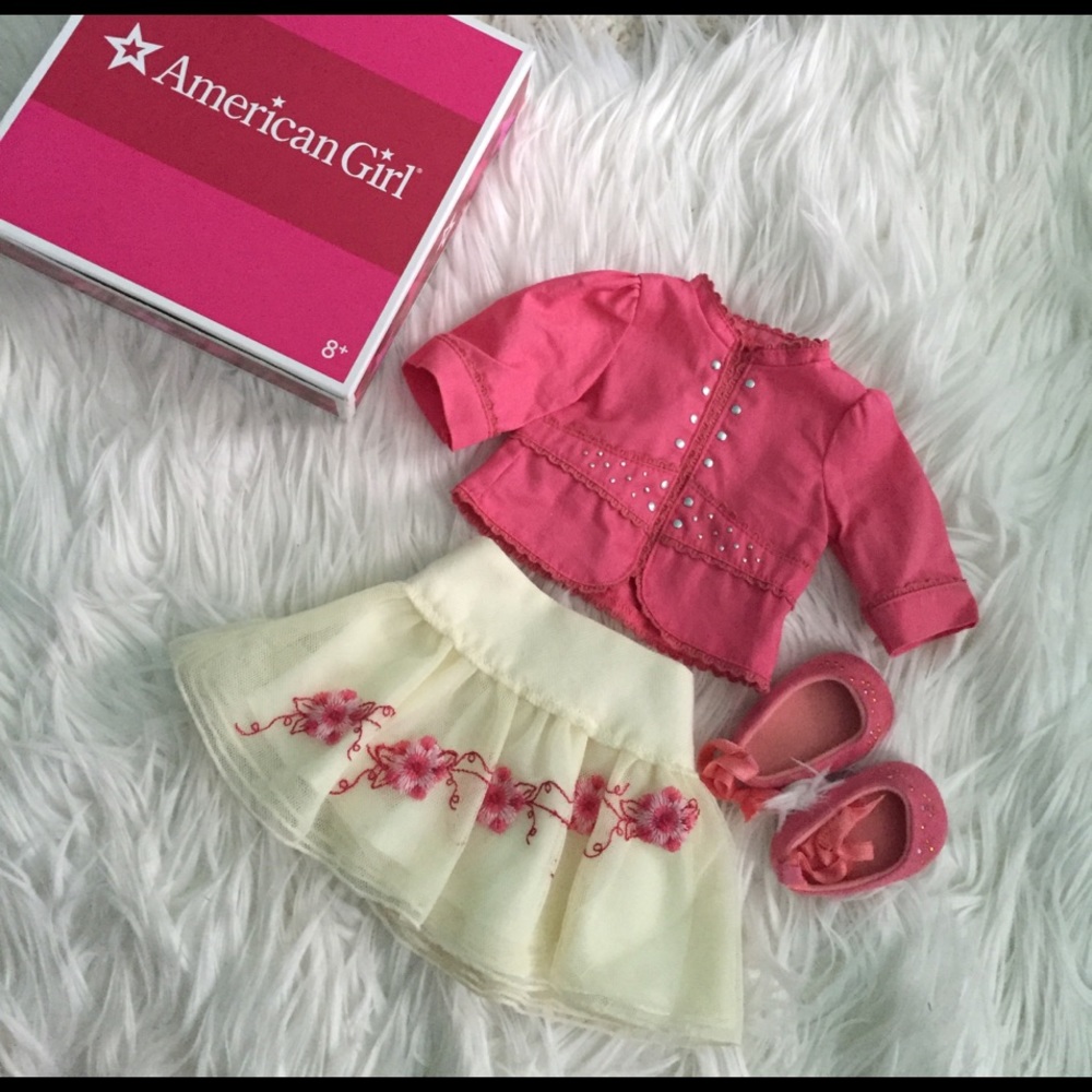 American girl doll niki (2007) gala outfit