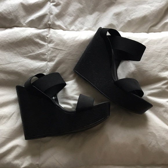 Steve Madden Shoes - Steve Madden wedges