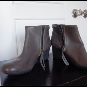 New Leather Clarks Booties