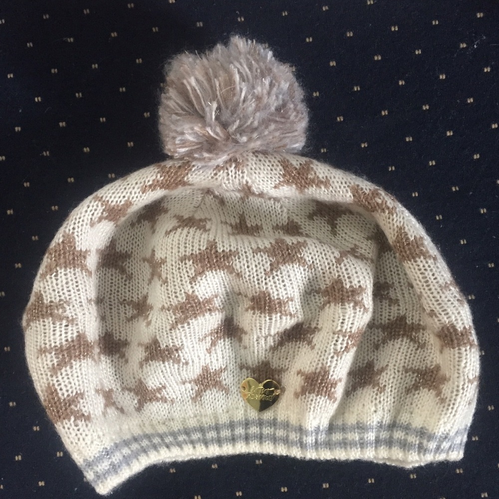 Betsey Johnson women's snow hat