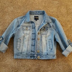 Cropped jean jacket