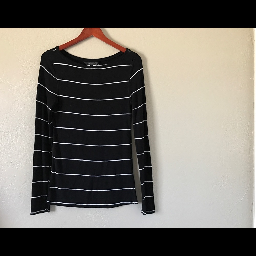 BCBG Max Azria Ribbed Long Blk/Wht Top • Sz: L