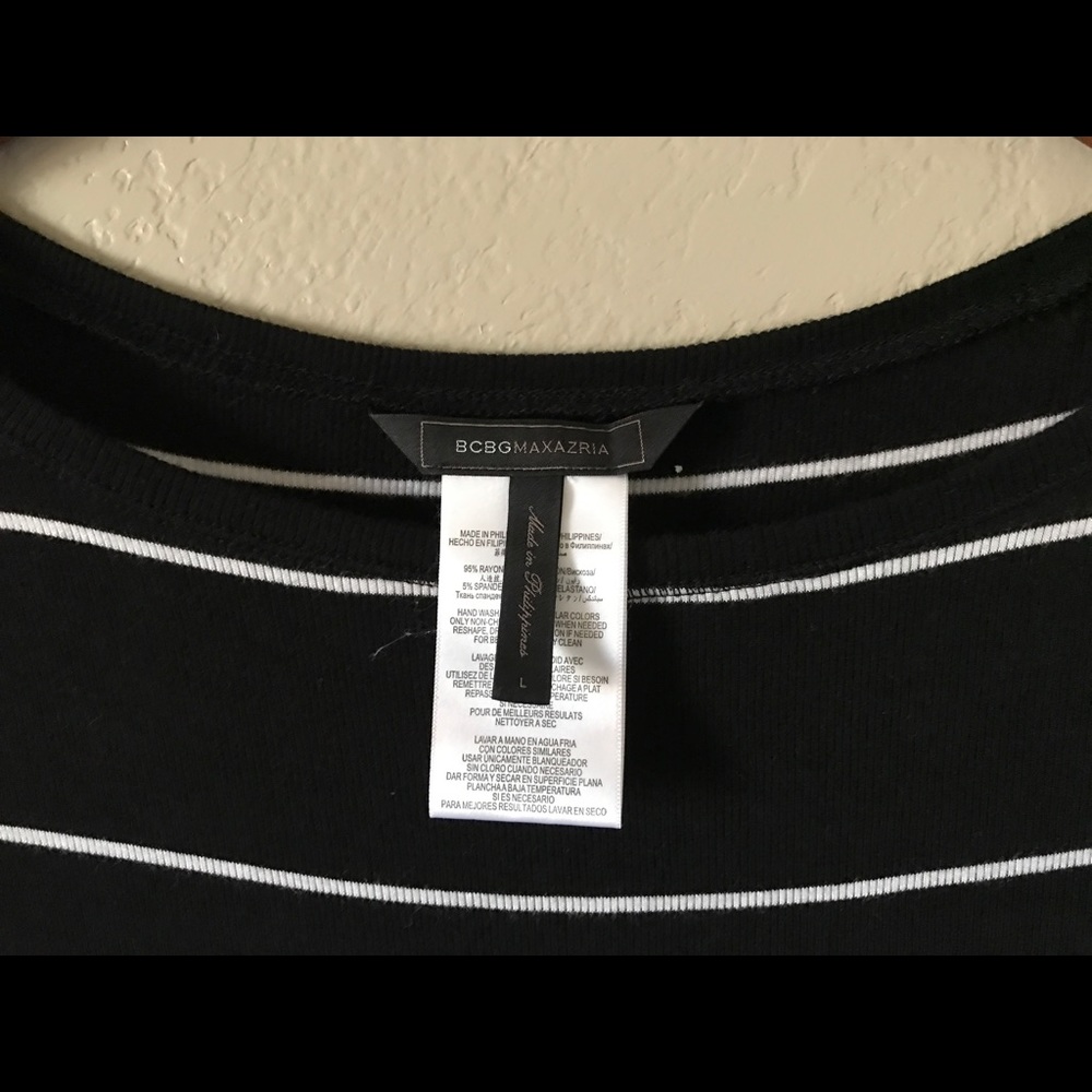 BCBG Max Azria Ribbed Long Blk/Wht Top • Sz: L - Picture 3 of 6