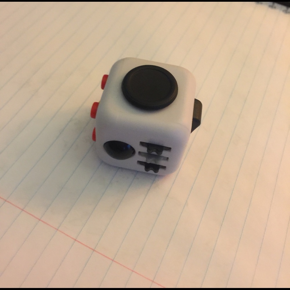 Official licensed fidget cube