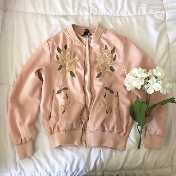 Forever 21 Jackets & Blazers - F21 Jacket💕