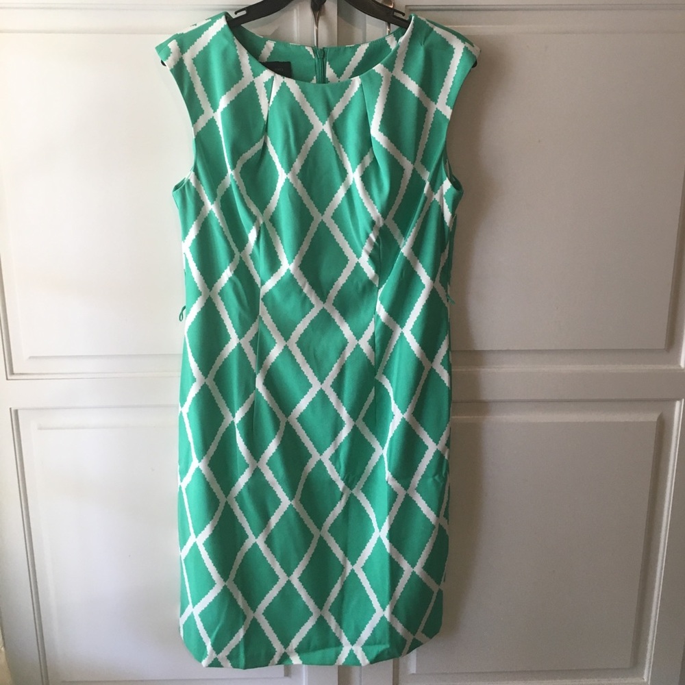Last Chance! Green Pleated Neck Dress