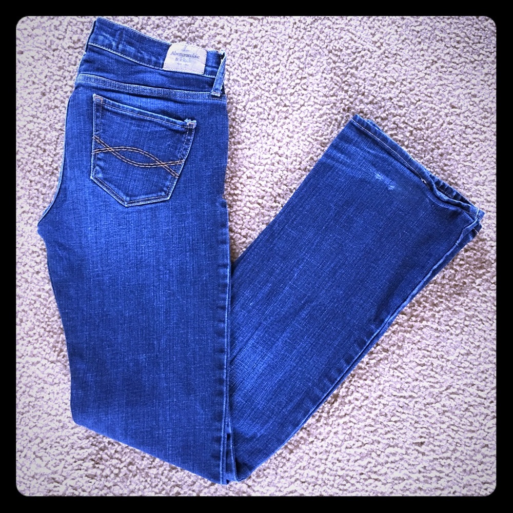 Abercrombie and Fitch Sz 4 jeans