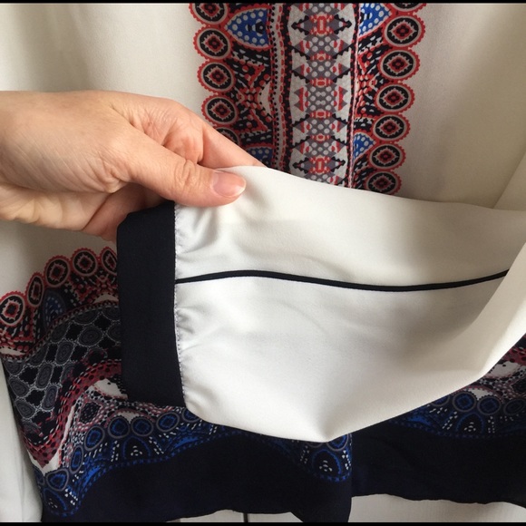 Adrianna papel blouse - Picture 3 of 4