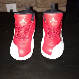 AIR JORDAN 12 RETRO "GYM RED"