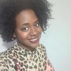 Meet your Posher, Desiree