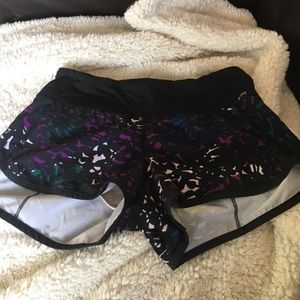 Lululemon multi color speed short