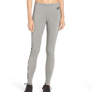 NWT Nike cotton leggings 🍩