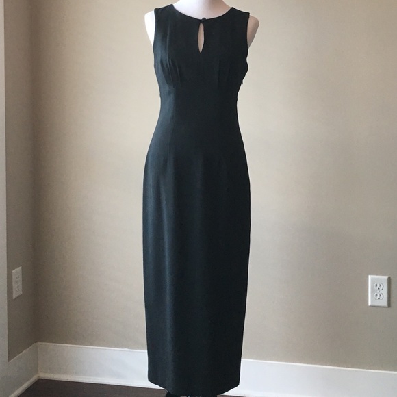 Carole Little Dresses & Skirts - CAROLE LITTLE-ELEGANT MAXI DRESS. Barely Worn.