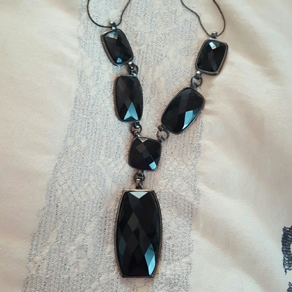 Fun Statement Necklace - Picture 2 of 4