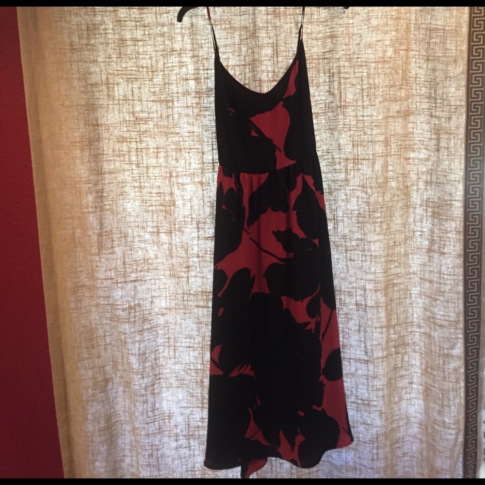 Spaghetti strap coral and black loft dress