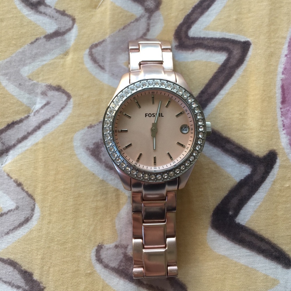 Rose Gold Fossil Watch!!