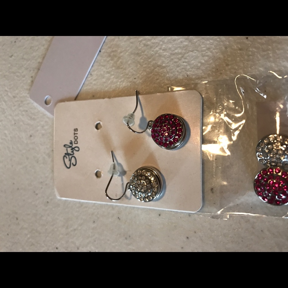 Style dot earrings