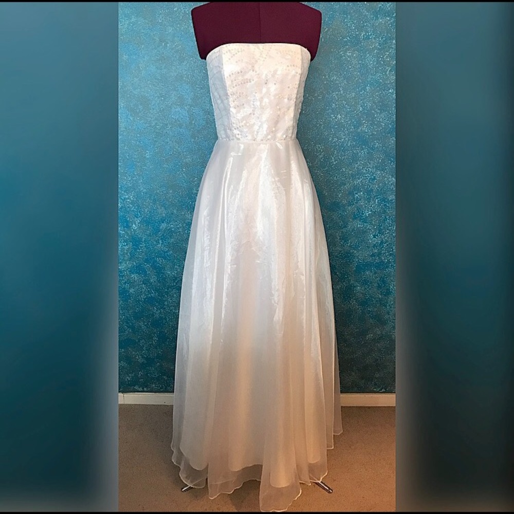 Jessica McClintock White Dress