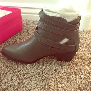 Brand New Gray Boots