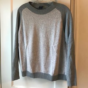 GAP women's two-tone crewneck sweater (Med)