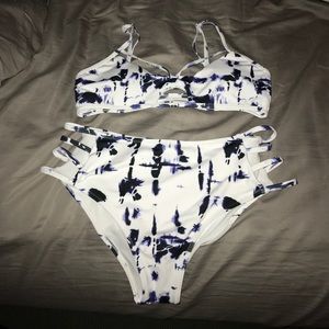 CUPSHE bathing suit