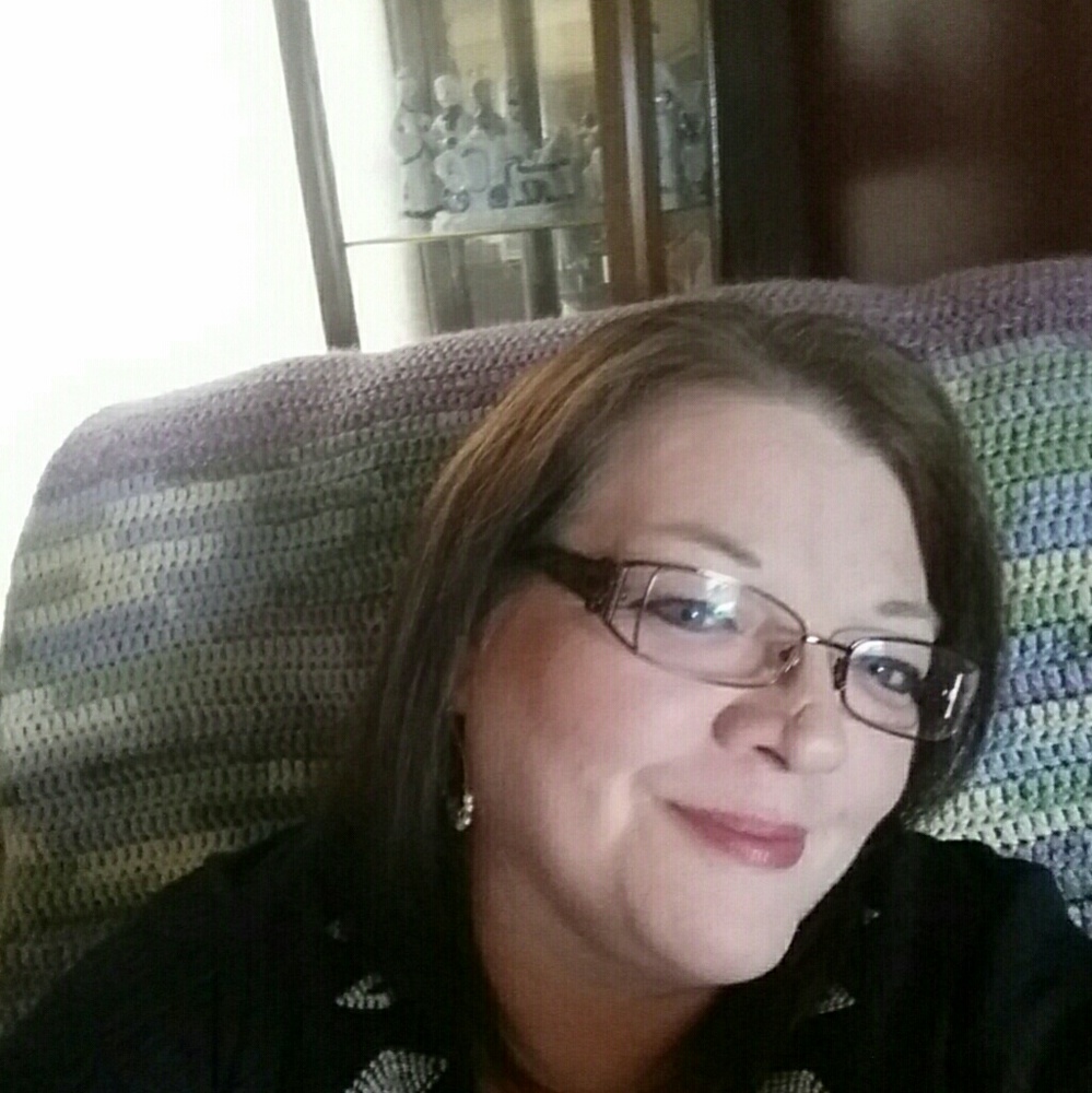 Meet your Posher, Teresa