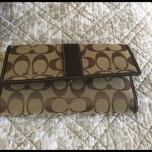 Coach wallet