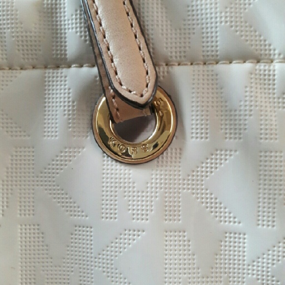 MK bag and belt set or seperatly - Picture 2 of 3