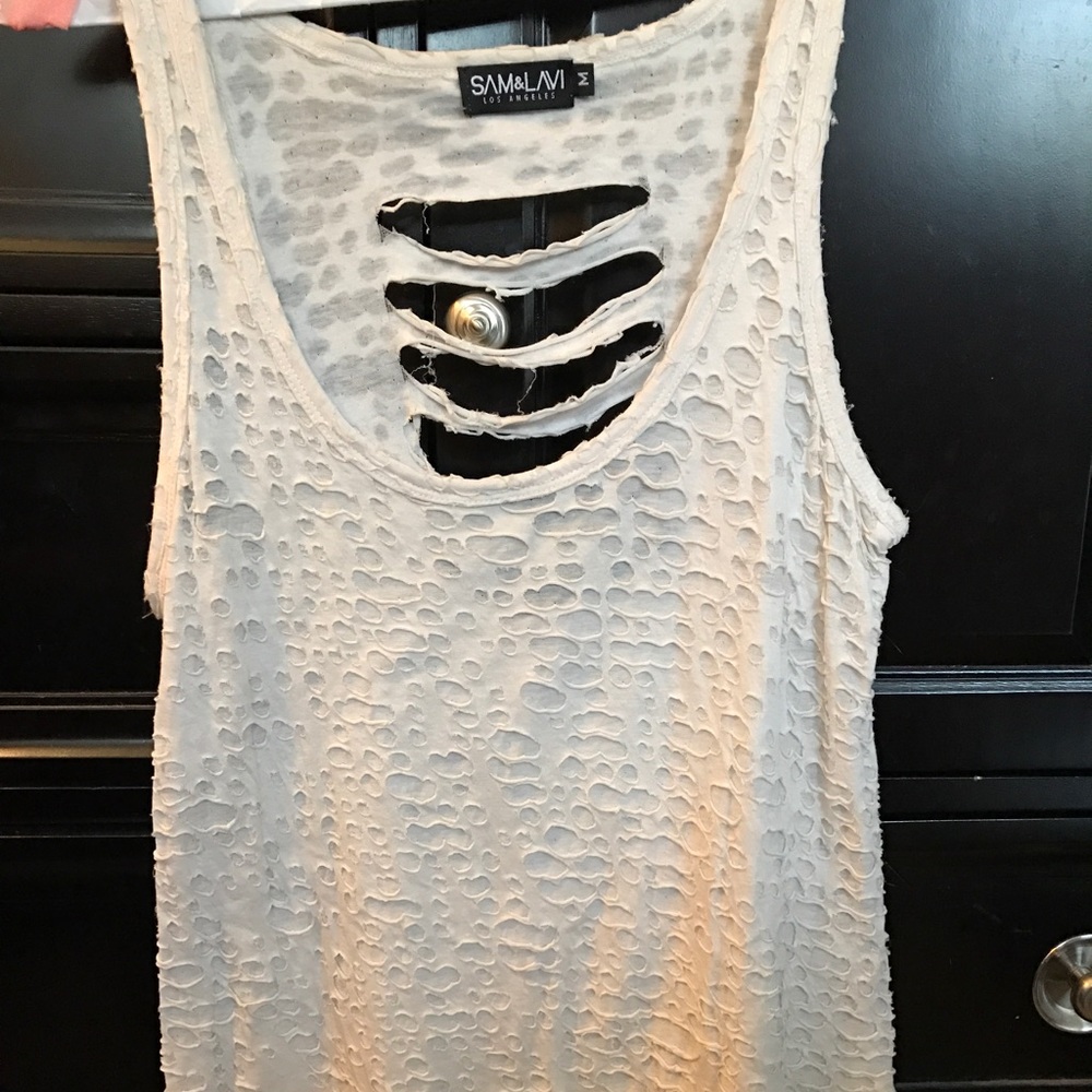 SAM&LIVI Tank