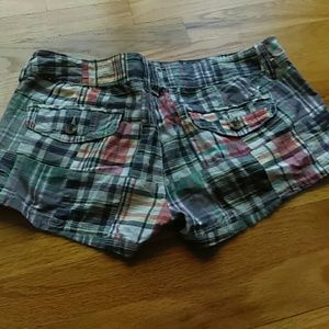 American eagle plaid shorts