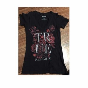 Aunthentic True Religion black tee 🎉🛍