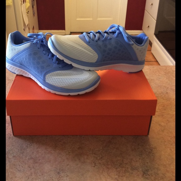Nike Shoes - New women's Nike fit sole lite run 🏃 3
