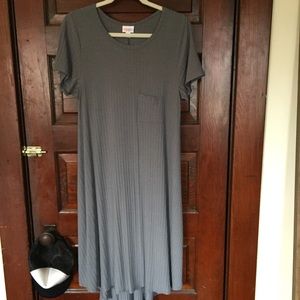 EUC LuLaroe Carly grey