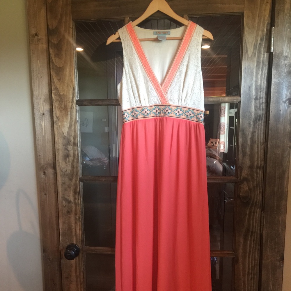 Flying tomato maxi dress