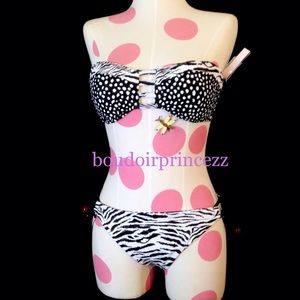 🌹 Victorias Secret Reversible Zebra dot Bikini
