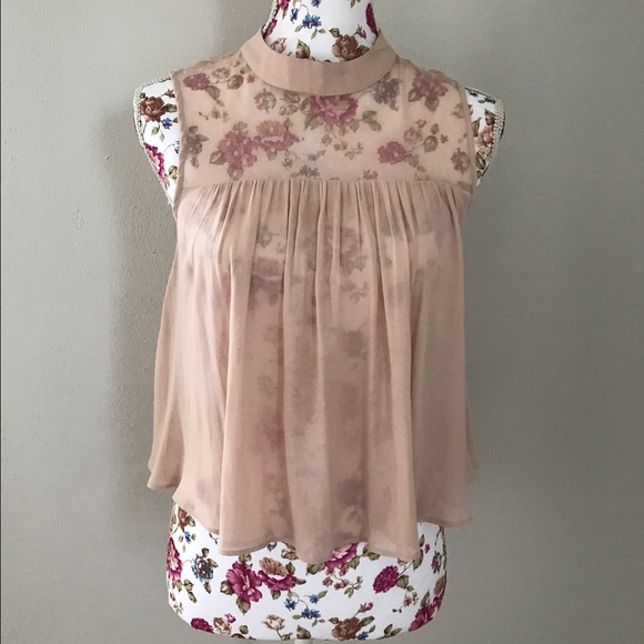 Contemporary Crop Top - Picture 1 of 4