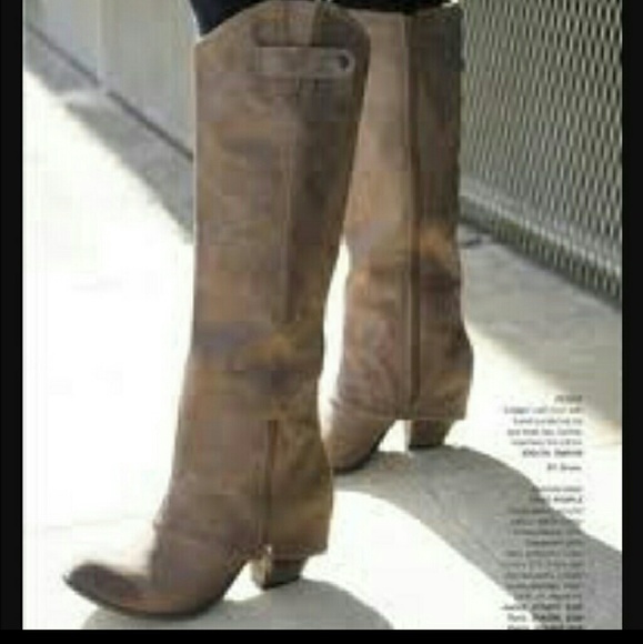 SOLD!!!!!!!!!!!! Fergalicious Ledger ll boots - Picture 1 of 2