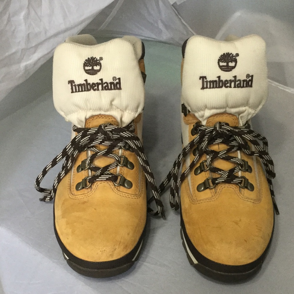 Timberland Tan Suede / Beige Fabric Boots