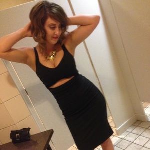 Meet your Posher, Cassandra