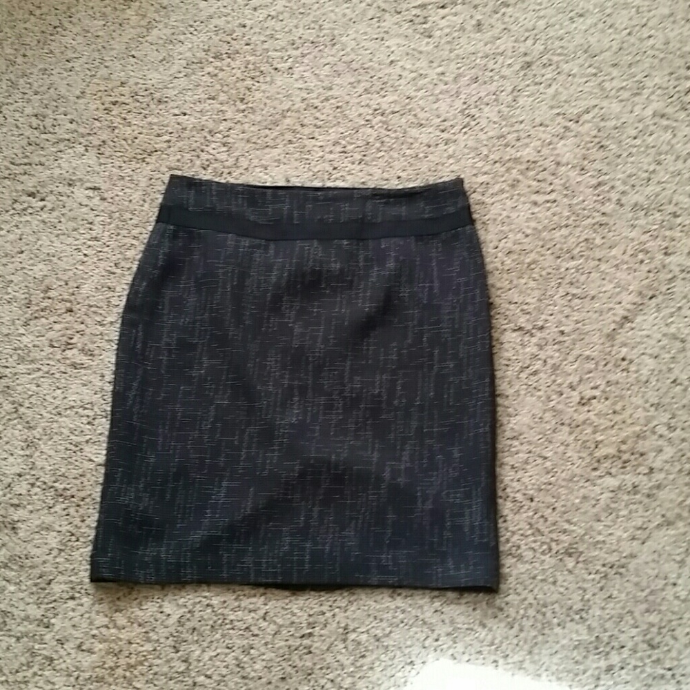 Navy tweed pencil skirt