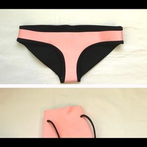 Triangl pink bikini bottoms with bag