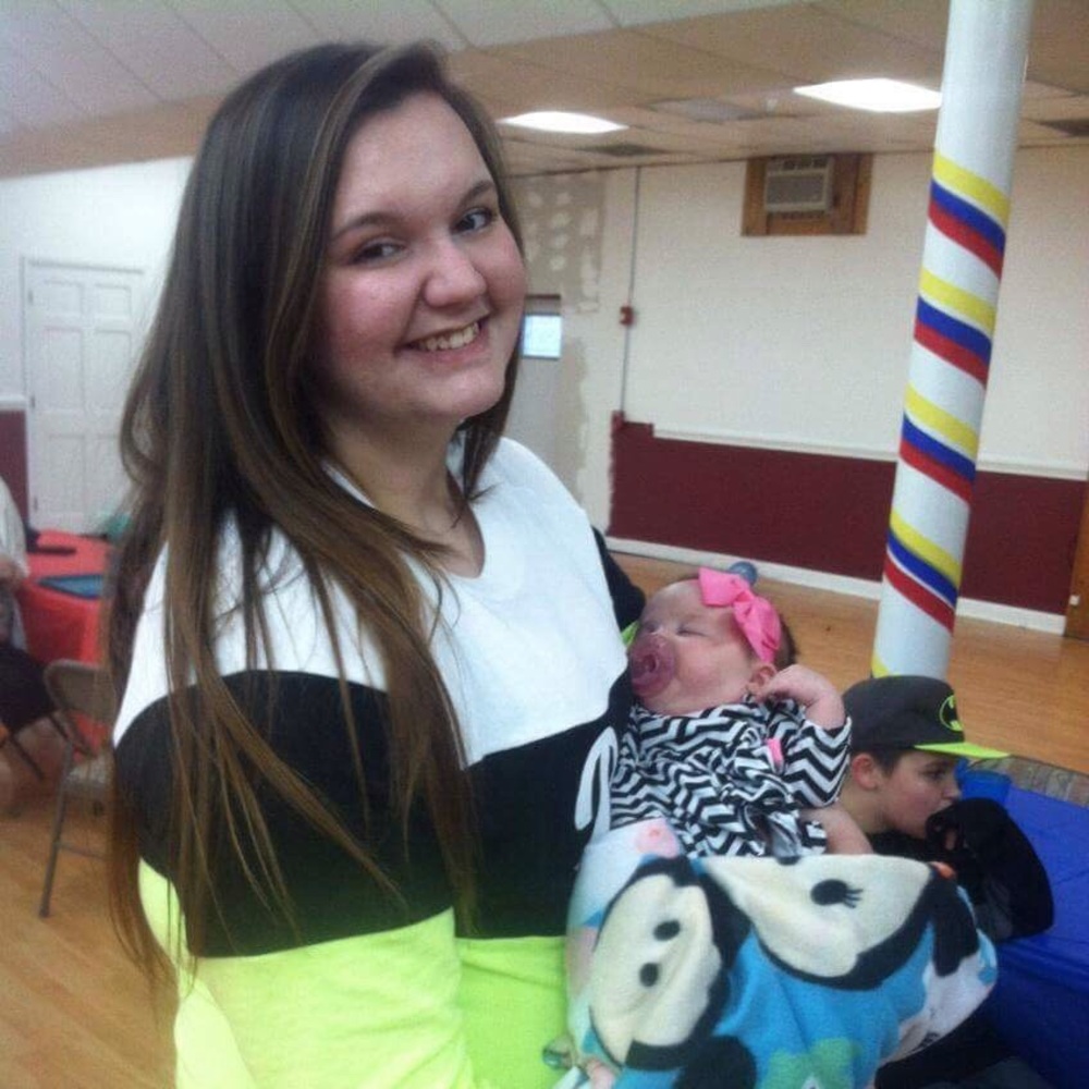 Meet your Posher, Holly