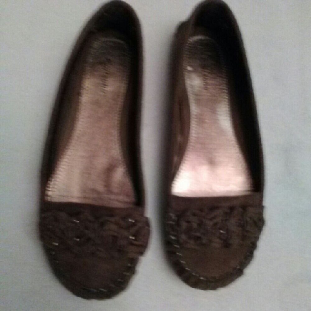 Beautiful suede flats